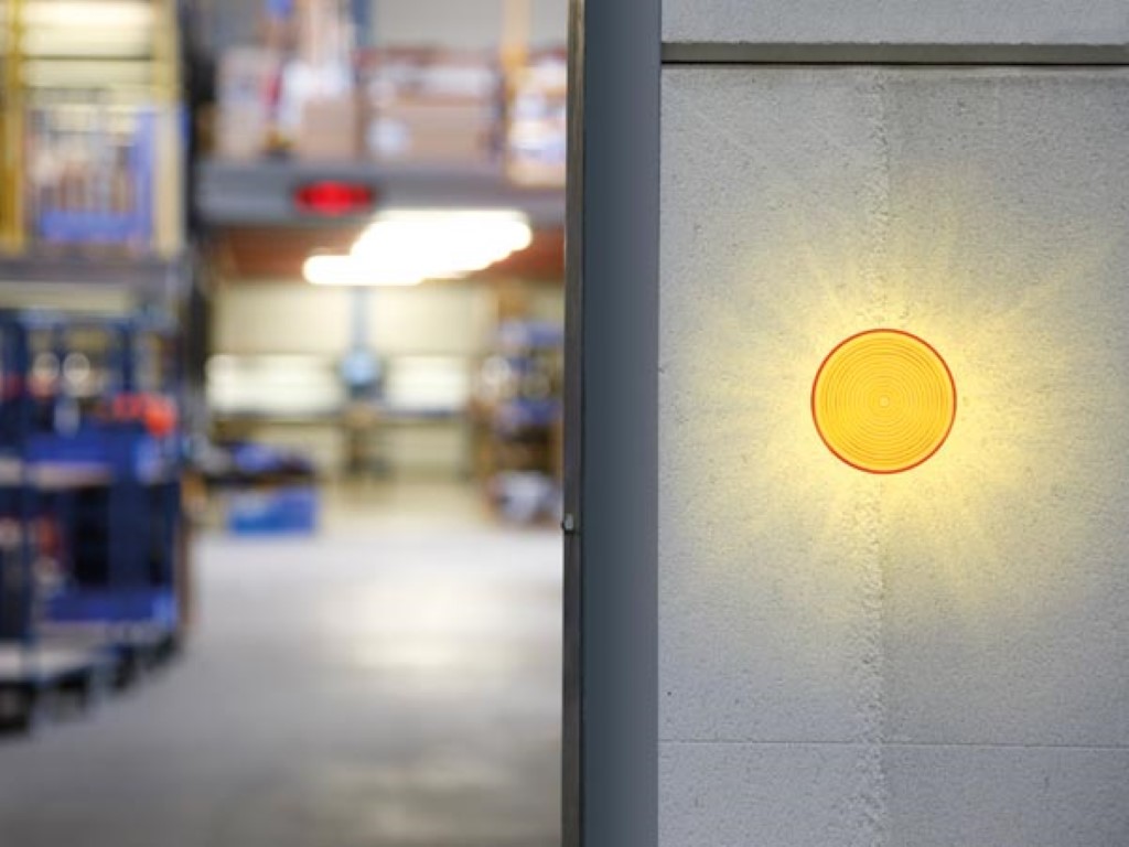 thumbnail interactive-video image 1 of Velleman HAA40AN Amber LED Flashing Light - 12V DC Flasher For Industrial & Warning Applications 1 of 5